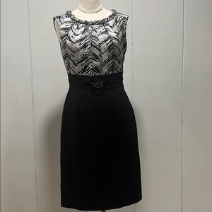 Tahari ASL Sheath Dress Size 2. Black White Print. Braided neckline.